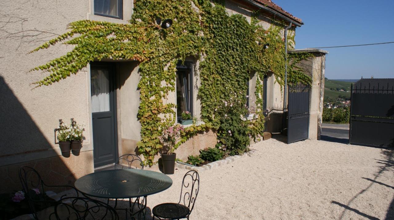 Bed and Breakfast Les Dames-Jeannes Chavot-Courcourt Exterior foto